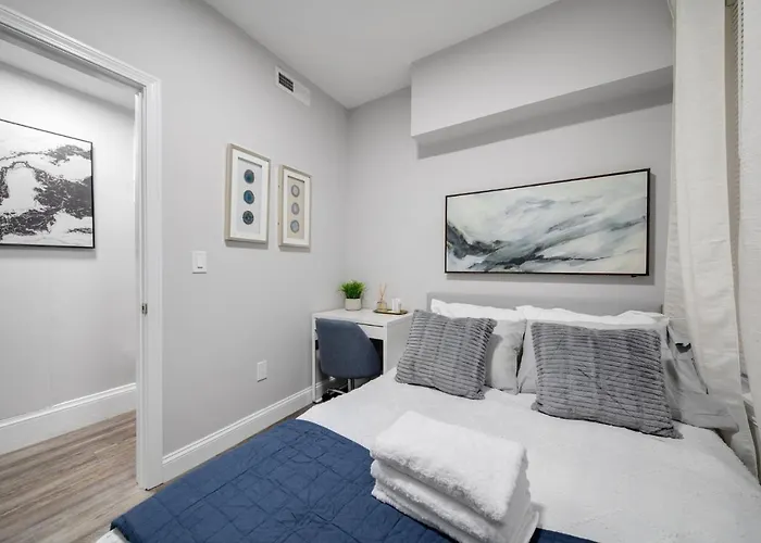 4Br 1Bh Apt In South Boston Near Old Harbor Beach